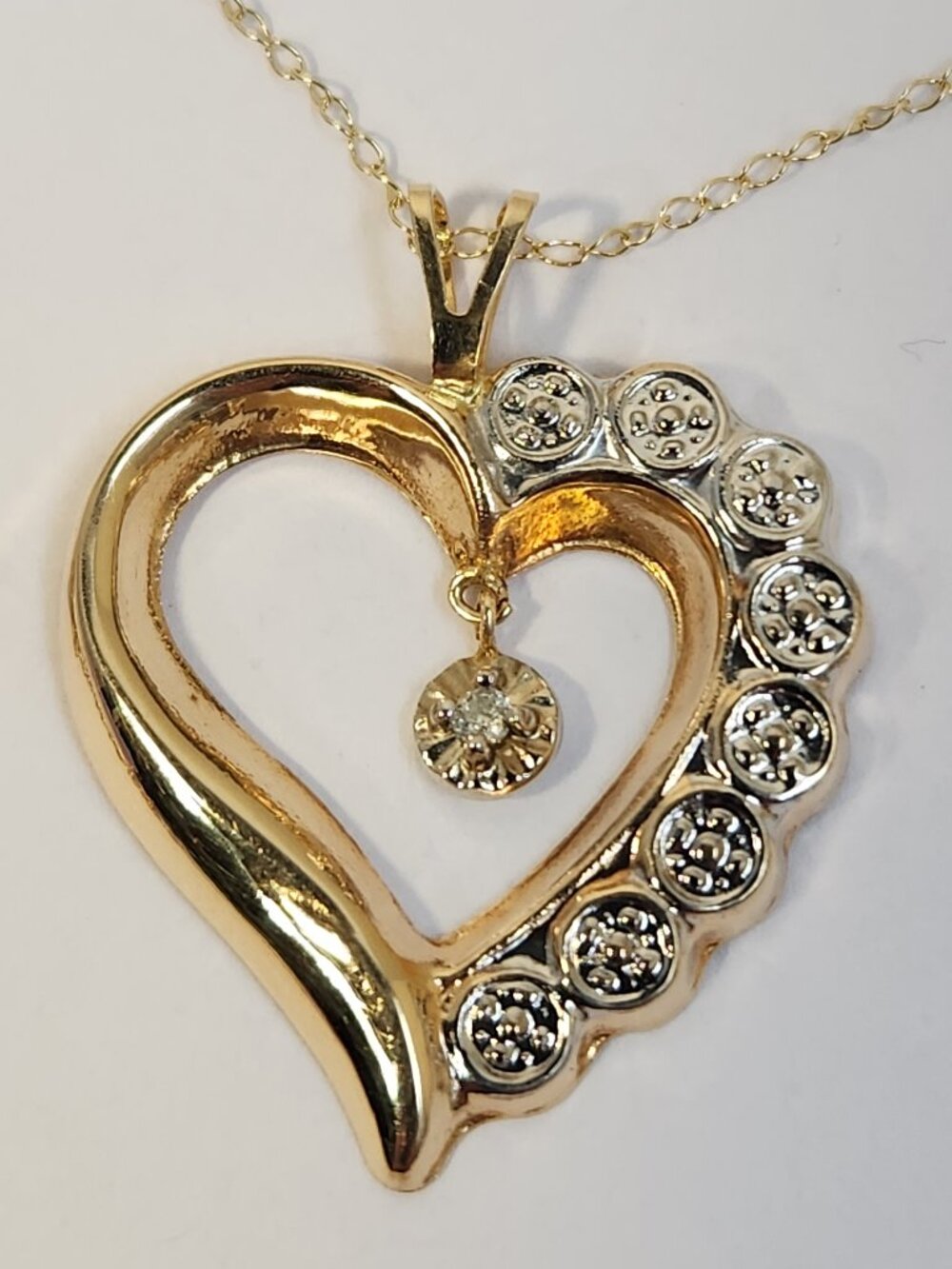 NWT VTG 10K Solid Gold Diamond Accent Heart Pendant Necklace Canadian Made